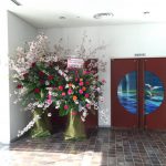 スタジオ シャイン（ダンス教室）発表会のスタンド花