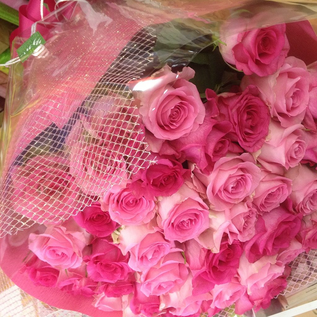 ピンクバラ　花束
