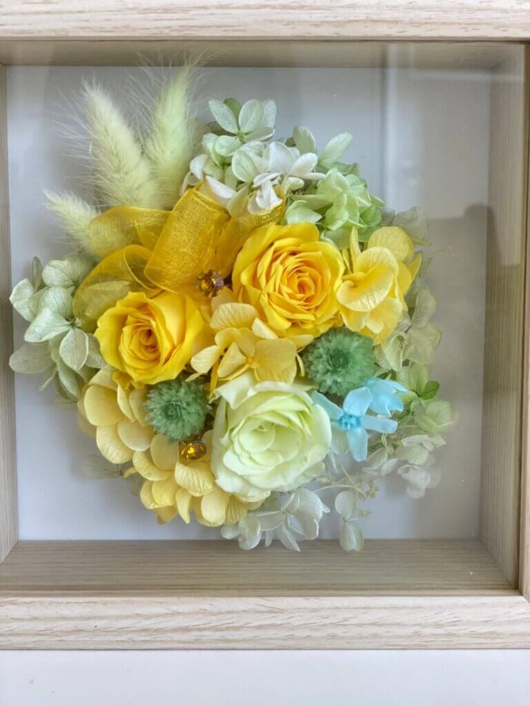 プリザーブドフラワー　壁掛け　黄色系