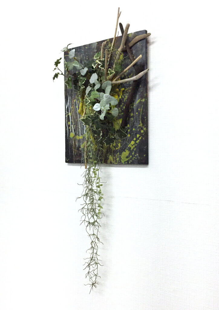 壁掛け　造花　流木　アート