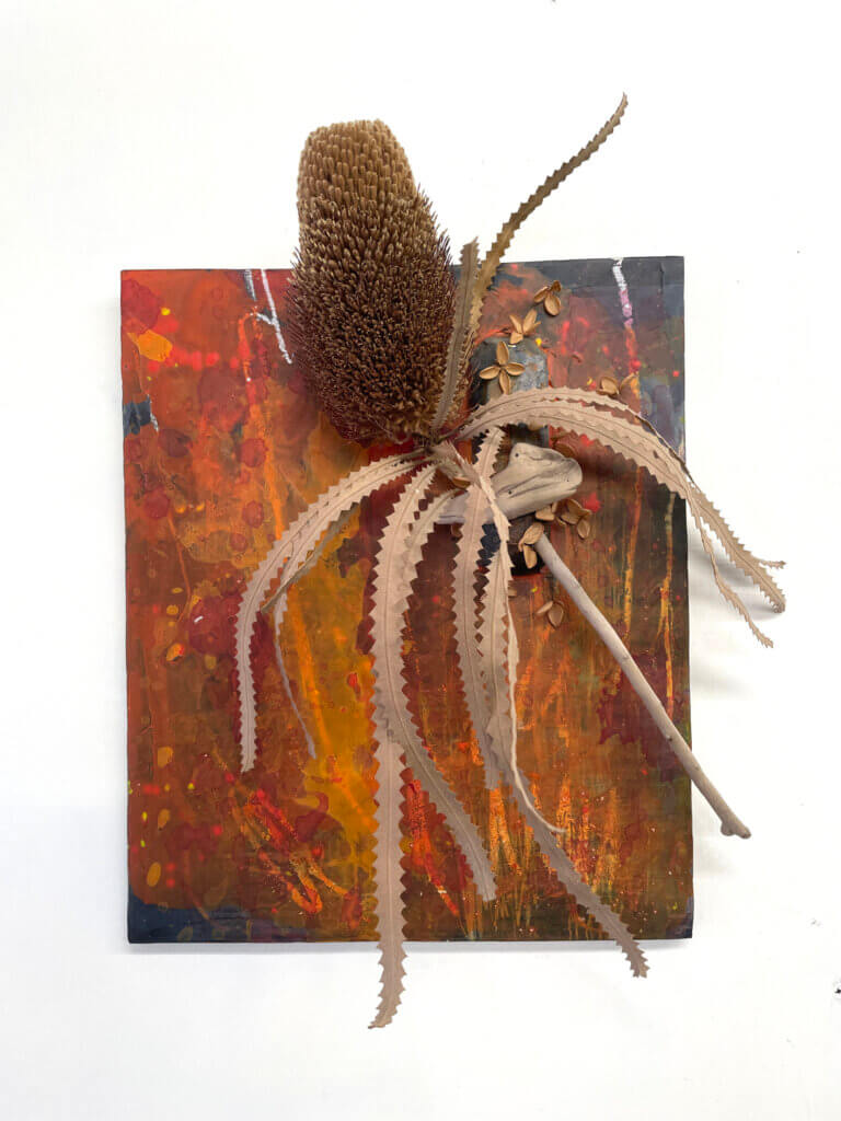 壁掛け　ドライフラワー　バンクシャ　流木　アート