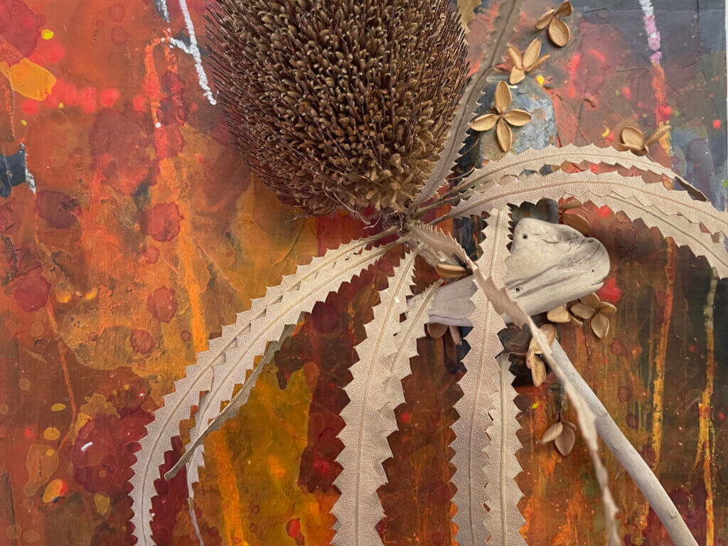 壁掛け　ドライフラワー　バンクシャ　流木　アート