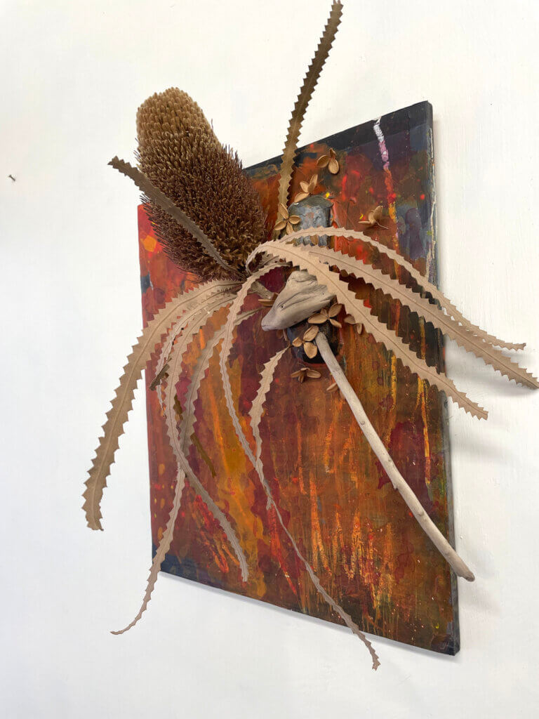 壁掛け　ドライフラワー　バンクシャ　流木　アート