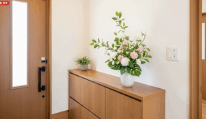 玄関への造花の飾り方でおしゃれな空間を演出！風水とコツを解説