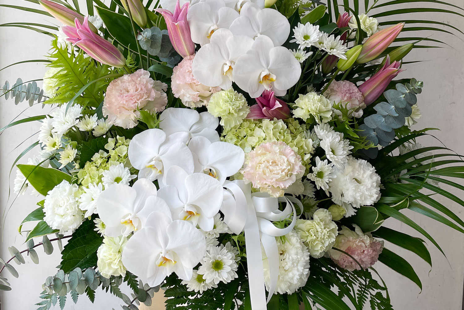 お供え花のマナー完全ガイド｜失敗しない選び方と平戸・松浦地域の独自風習